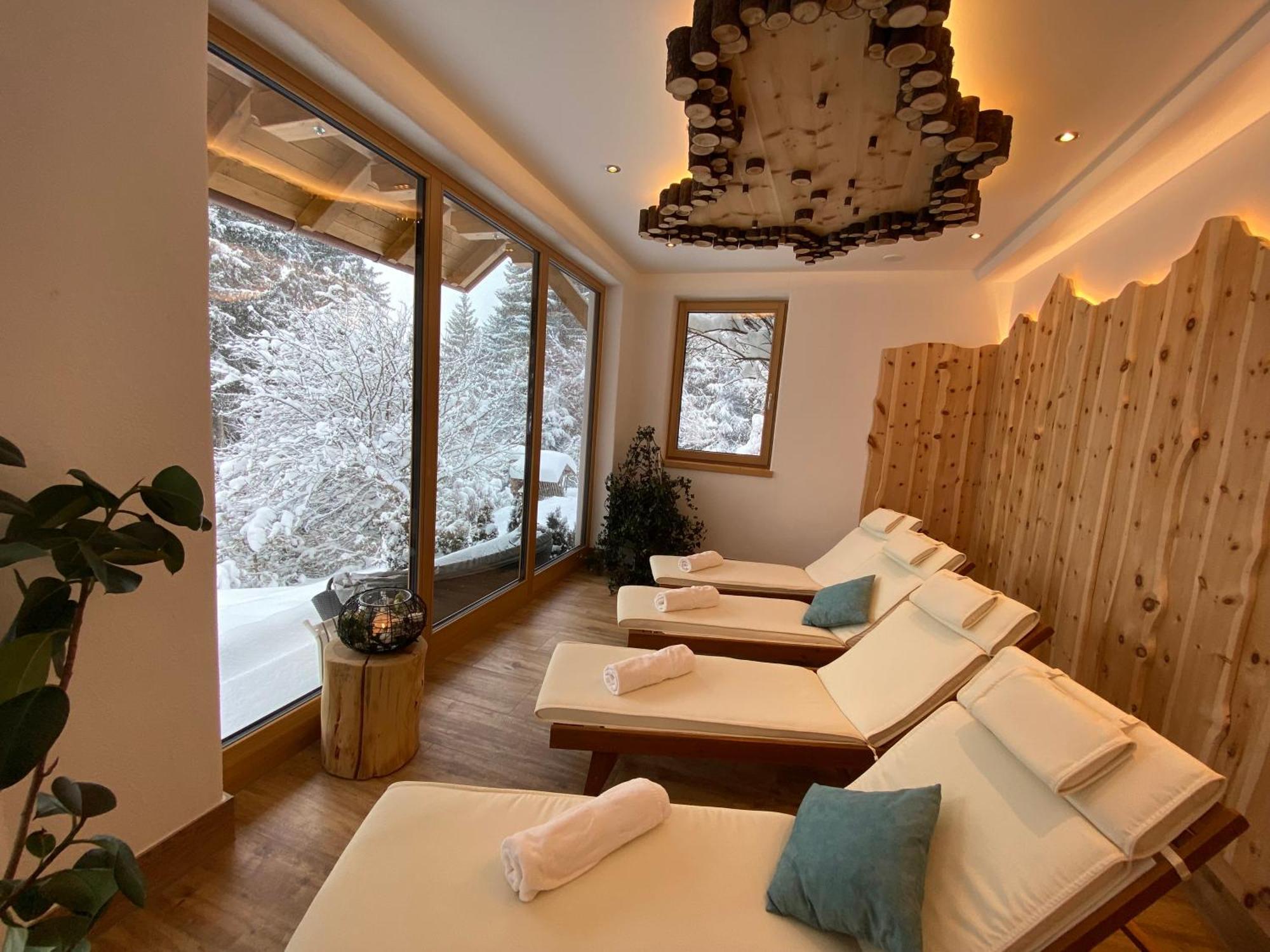 Hotel Haeuserl Im Wald Mariapfarr Exteriör bild